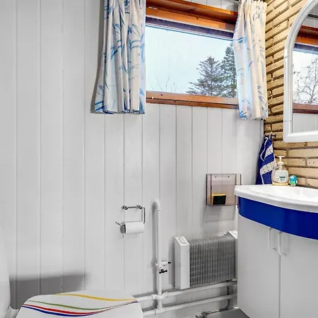 Dzavid - 10m From The Sea By Interhome *