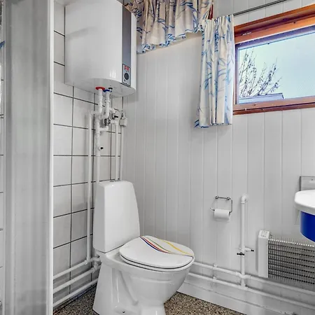 Ferienhaus Dzavid - 10m From The Sea By Interhome *